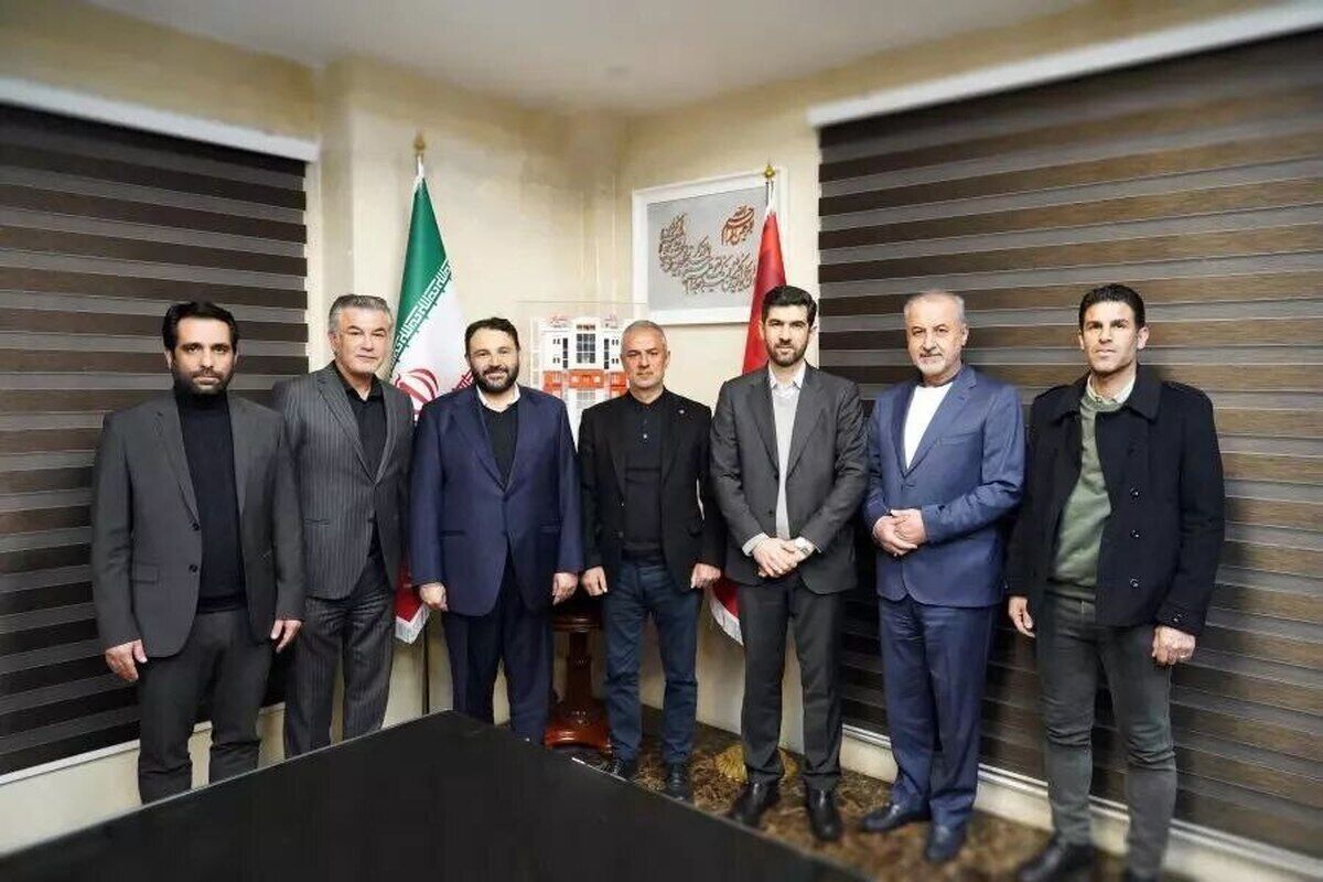 جلسه هیات مدیره پرسپولیس طولانی شد/ ایجاد چند ابهام!