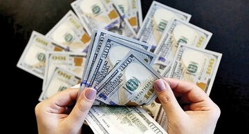 قیمت دلار و سایر ارزها امروز ۶ اردیبهشت ۱۴۰۴/ دلار به کانال ۷۰ هزار تومان می‌رود؟/ یورو سه هزار تومان ریخت
