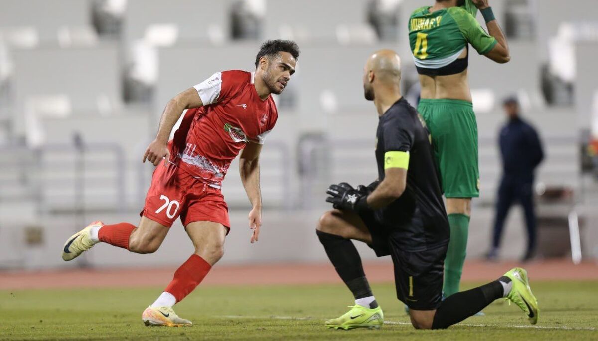 اورونوف از لیست پرسپولیس خارج می شود!