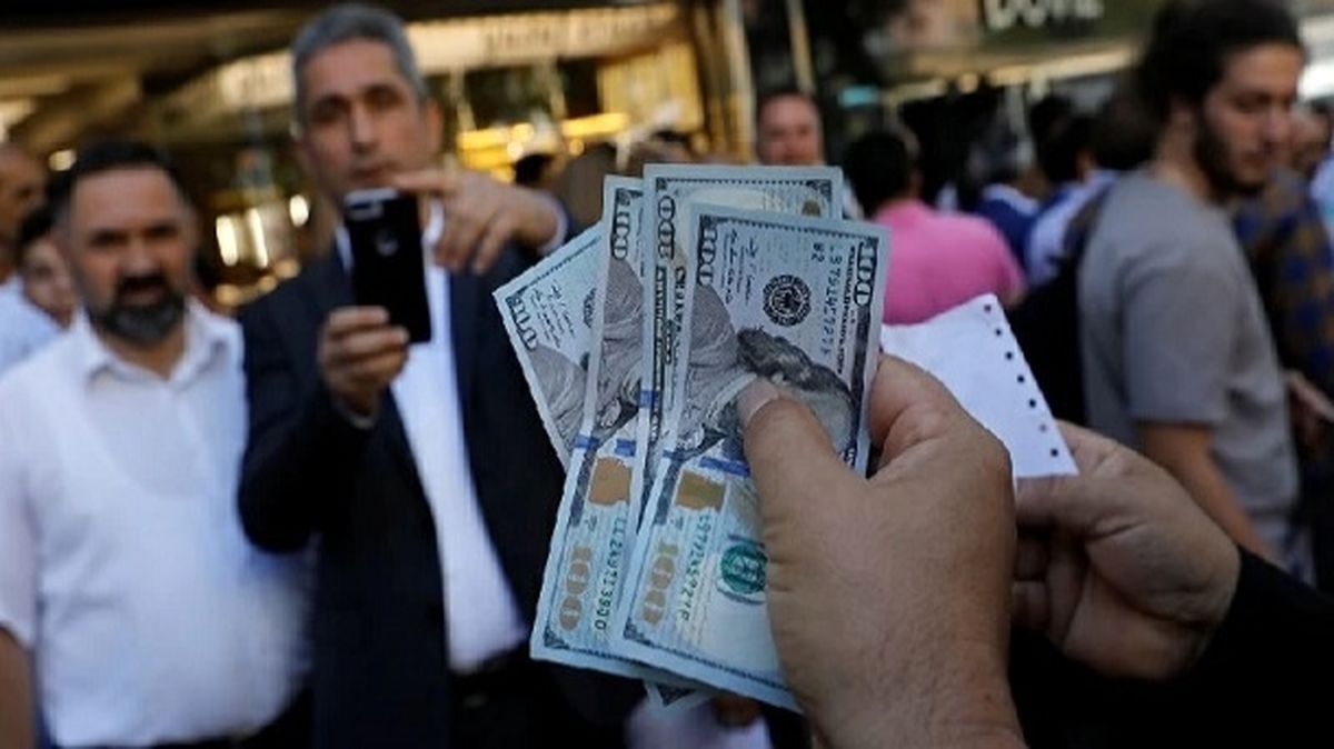 قیمت دلار امروز دوشنبه ۸ اردیبهشت ماه ۱۴۰۴