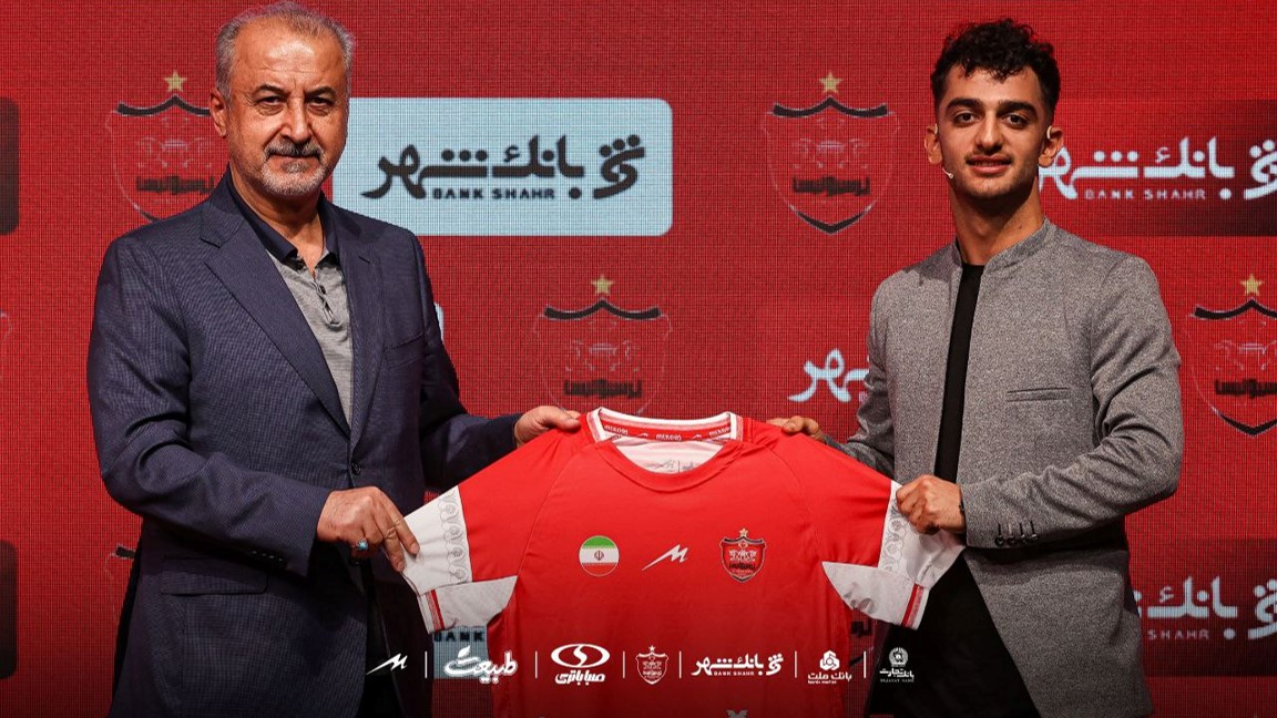 بازیکن جدید پرسپولیس: انگیزه بالایی دارم و امیدوارم دل مردم را شاد کنیم