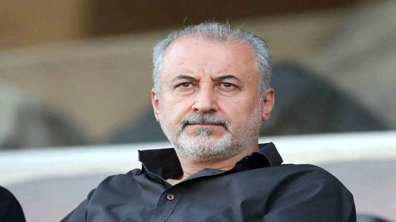 وقت رفتن رضا درویش از پرسپولیس است/ سرخپوشان نیاز به یک مدیر‌ی متخصص دارند