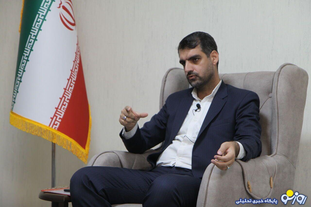 خوردن پیاز و کتک مثل داشتن نماینده‌هایی مثل شماست!