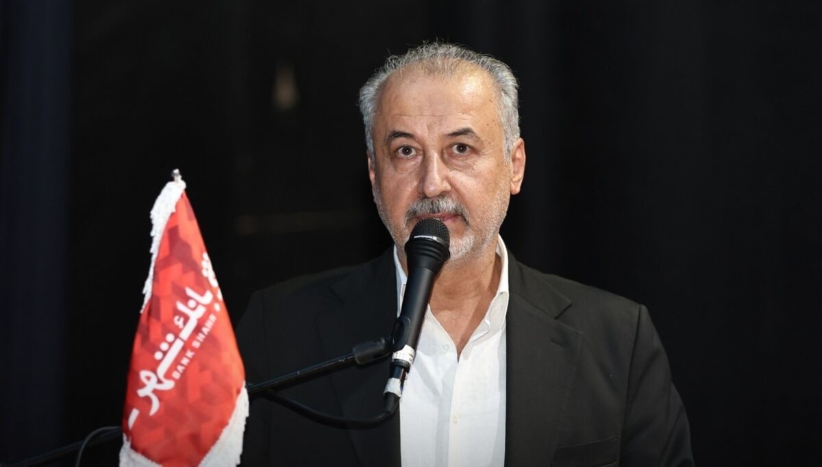 فشار هواداران پرسپولیس به نتیجه رسید؛ درویش به مجلس احضار شد!
