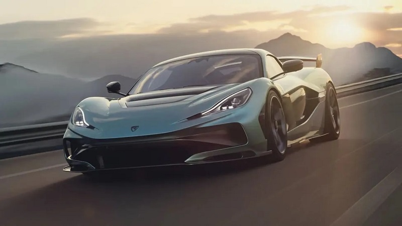 most-powerful-cars-2025-based-horsepower-criterion-11