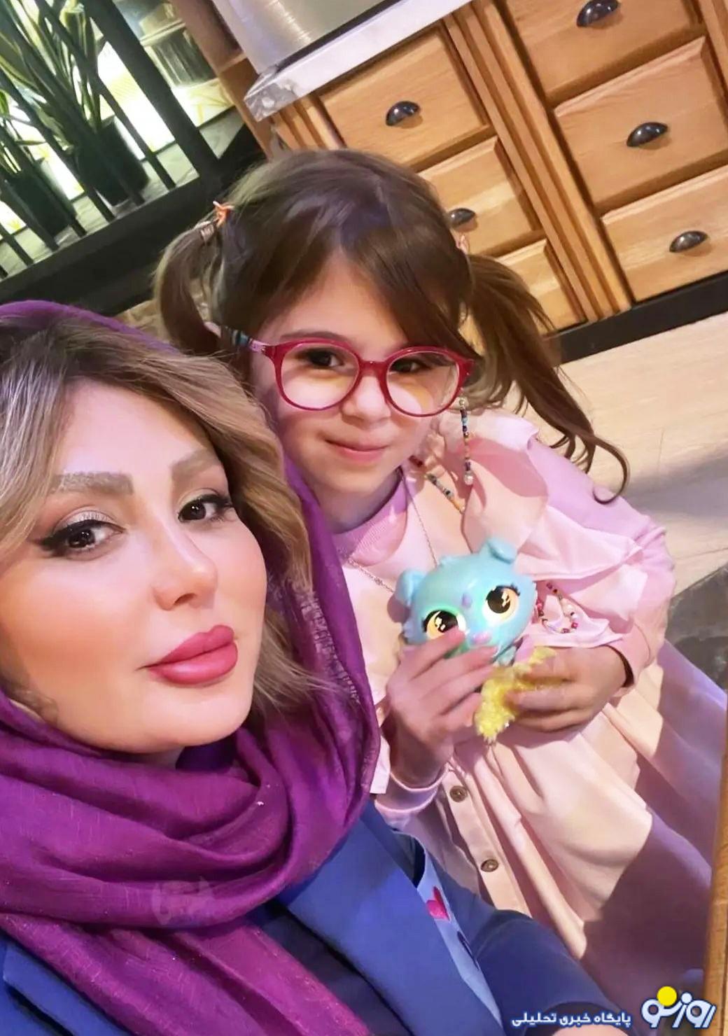 بوسه عاشقانه این بازیگر بر صورت دخترش