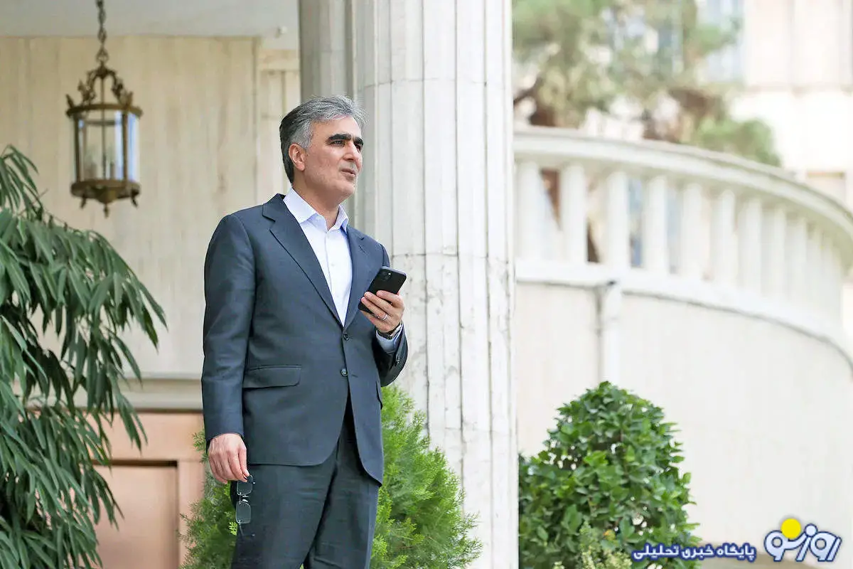 فرزین رفتنی است یا ماندنی؟!