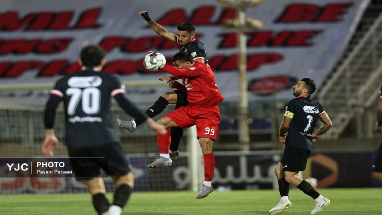 آشتیانی: بازی پرسپولیس و تراکتور کیفیت لازم را نداشت