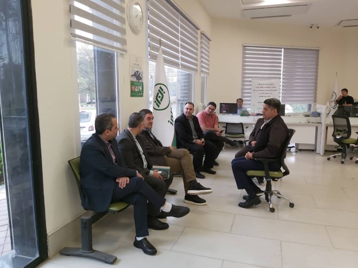 بازدید سرزده رئیس کل بیمه مرکزی از شعبه نوشهر بیمه البرز بازدید سرزده رئیس کل بیمه مرکزی از شعبه نوشهر بیمه البرز