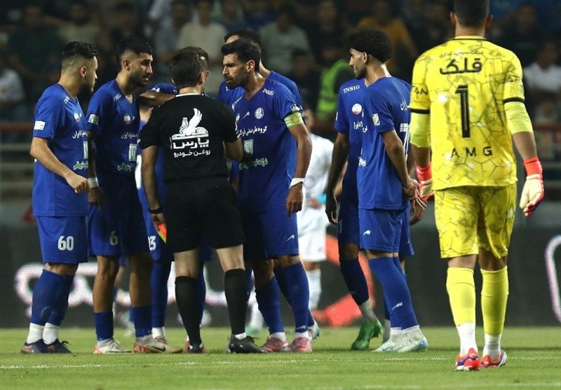 حاجیپور: تمرین گروهی نداشتیم، اما شاید پرسپولیس را با نتیجه عجیبی ببریم! حاجیپور: تمرین گروهی نداشتیم، اما شاید پرسپولیس را با نتیجه عجیبی ببریم!