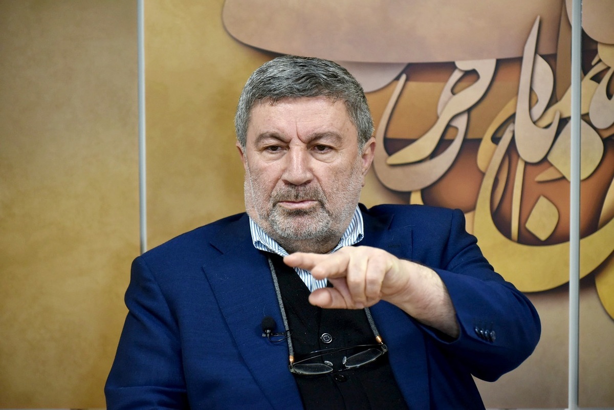 الیاس حضرتی در سیاست