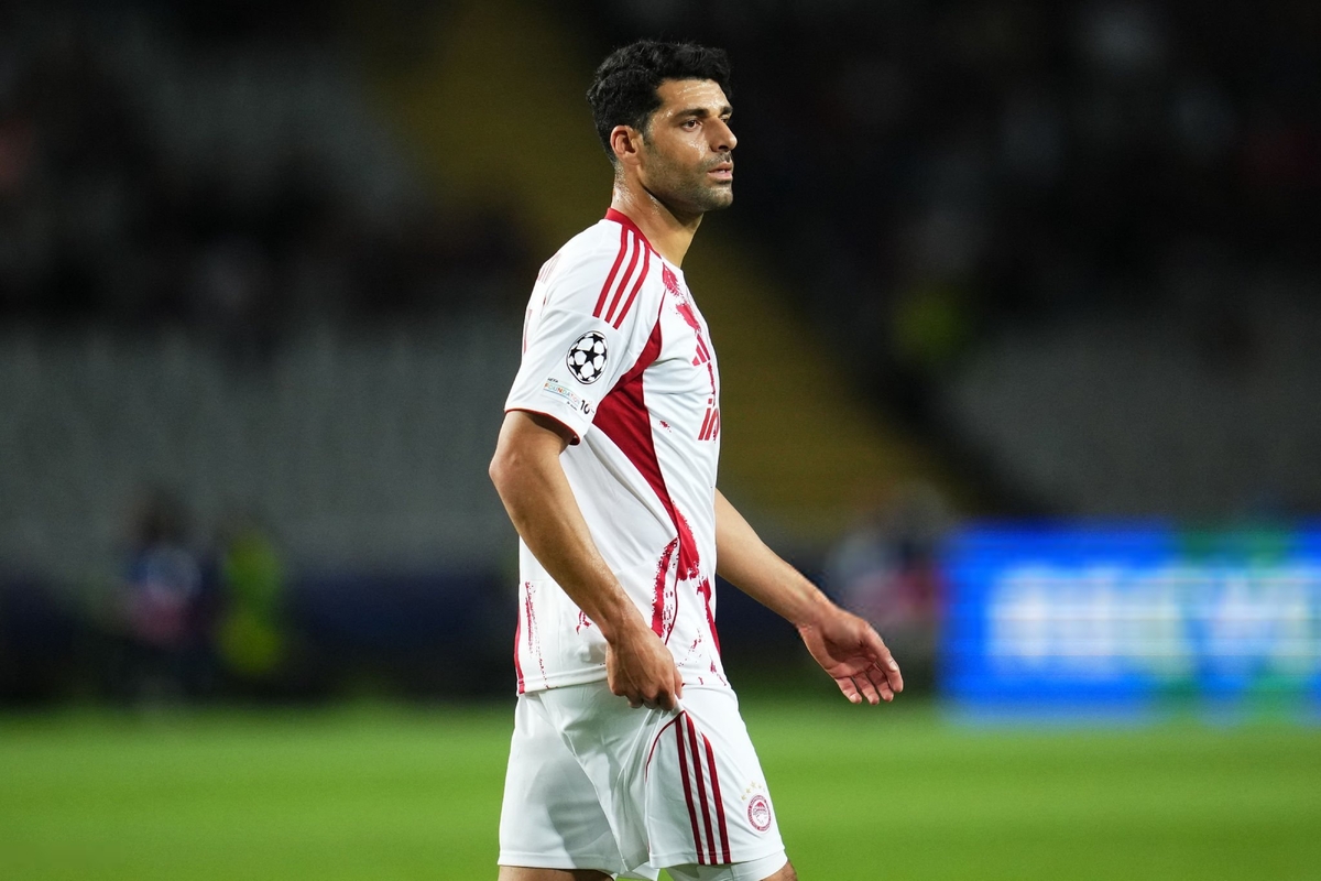 عملکرد ضعیف مهدی طارمی در لیگ قهرمانان اروپا؛ صفر موقعیت در دو بازی پیاپی عملکرد ضعیف مهدی طارمی در لیگ قهرمانان اروپا؛ صفر موقعیت در دو بازی پیاپی