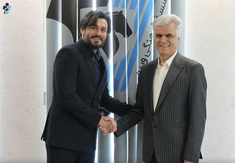 مخالفت باشگاه پیکان با استعفای سعید دقیقی مخالفت باشگاه پیکان با استعفای سعید دقیقی