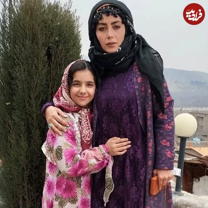 روژان سریال نون خ با پوشش خاص