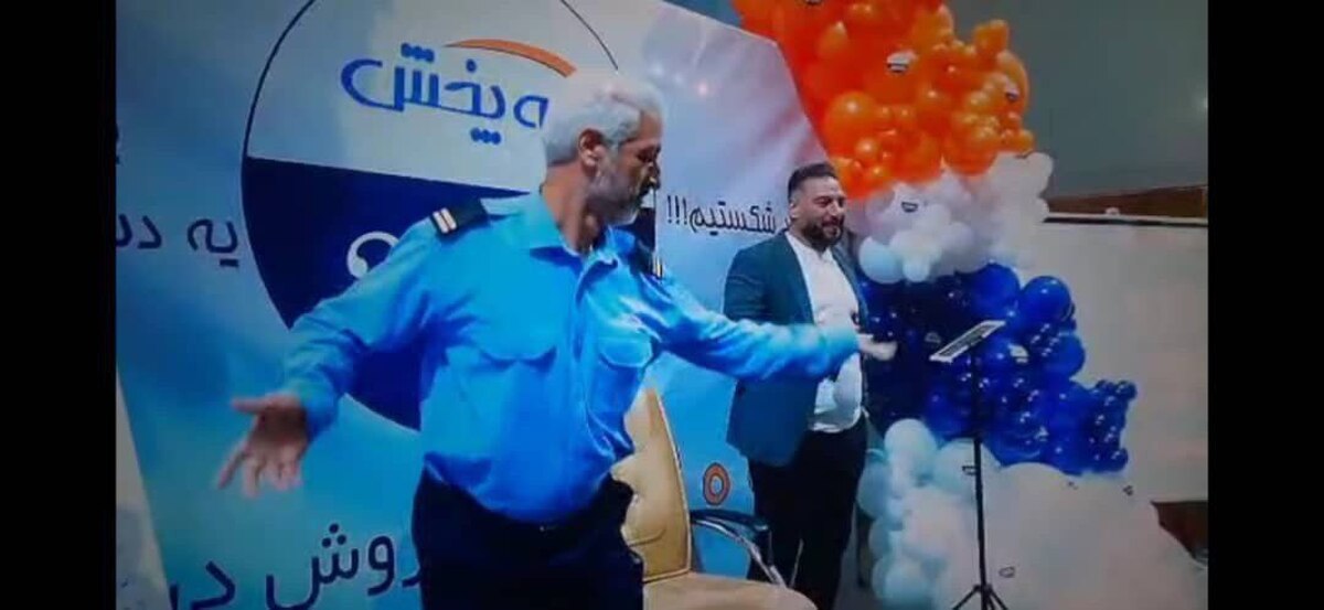 قِرِش بده! + فیلم قِرِش بده! + فیلم