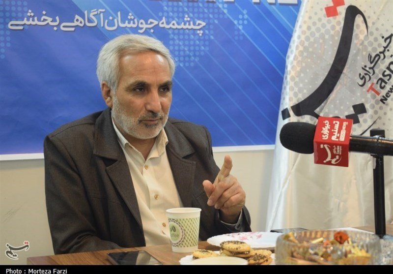 واکنش جعفری‌آذر به شایعه قطع حقوق بازنشستگان شاغل در اسنپ و تپسی
