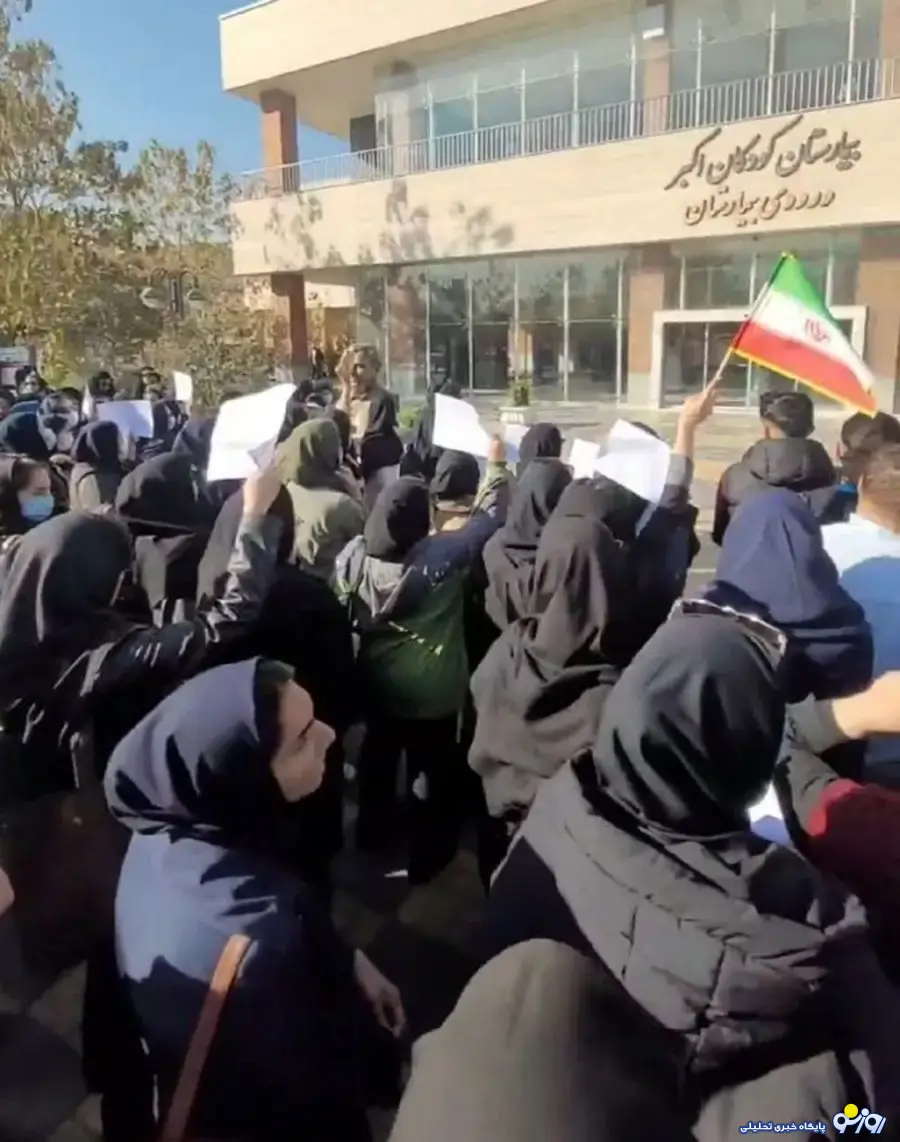 به وضع معاش کادر درمان پرستاران مشهد رسیدگی کنید