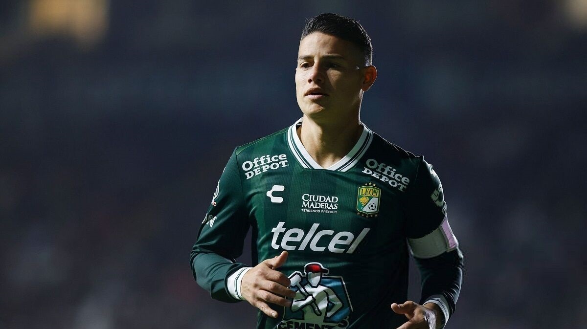 دعوای هواداران استقلال و پرسپولیس بر سر خامس!