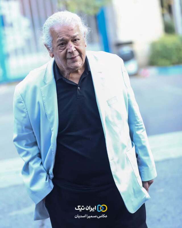 چهره بازیگران معروف در مراسم یادبود همایون ارشادی