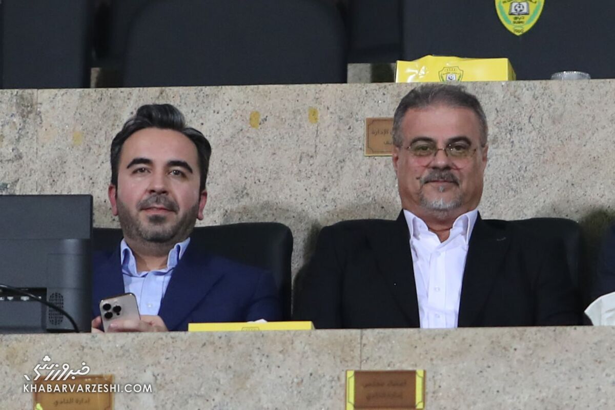 منتقد ۲۵۰ میلیونی استقلال! منتقد ۲۵۰ میلیونی استقلال!