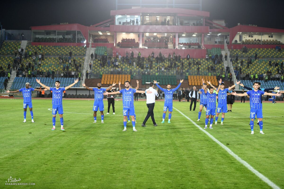 درخواست ویژه ساپینتو برای زمستان؛ قرارداد ستاره‌های استقلال تمدید شود