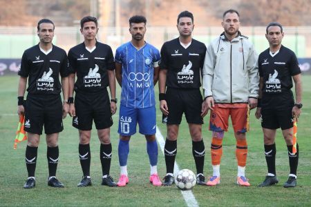 کارشناسی داوری بازی استقلال مقابل پادیاب خلخال: اخراج و لغو پنالتی درست بود؟!