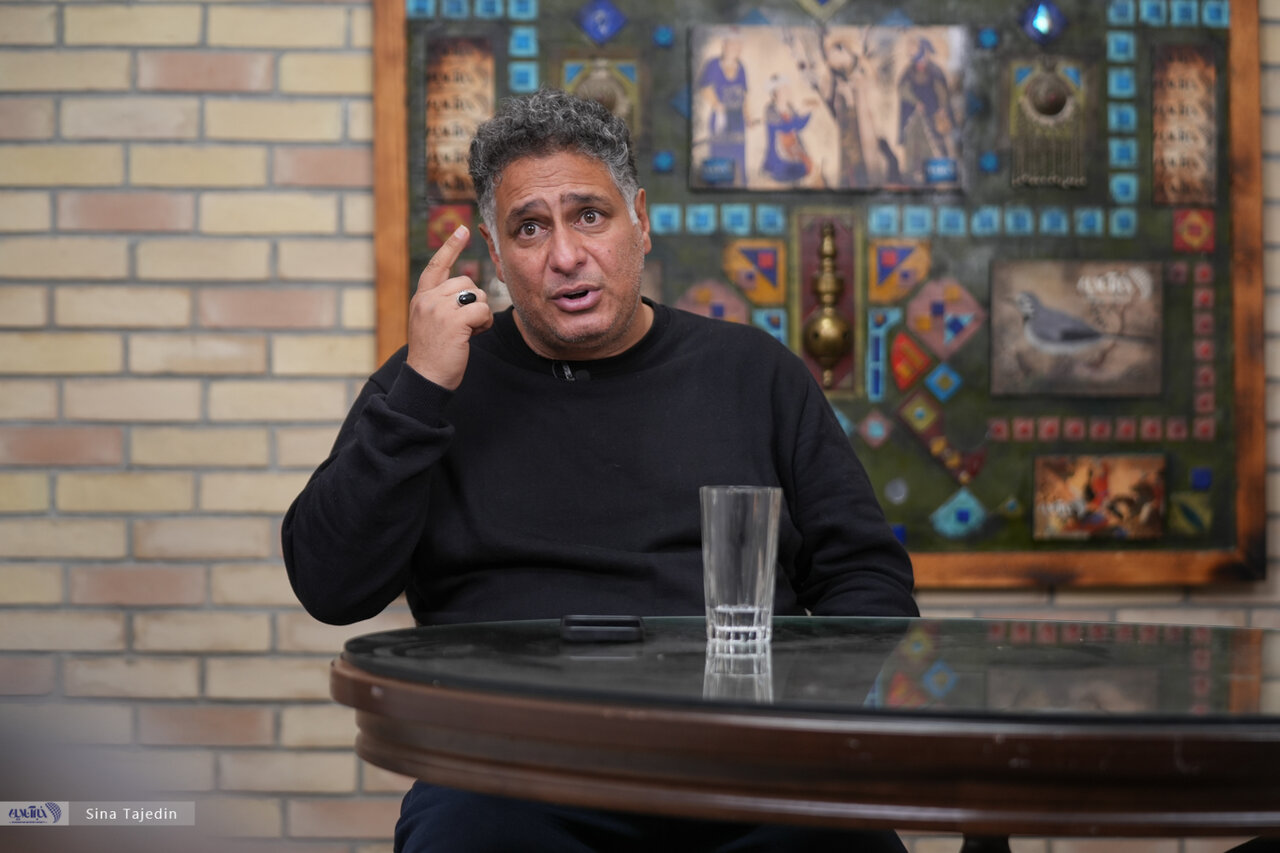 هر کسی لابی دارد میشود سرمربی تیمملی!/چرا بازیکنان استقلال و پرسپولیس باید در اسنپ کار کنند؟