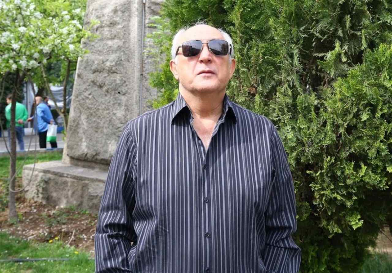 پیشکسوت استقلال: هر صحنه VAR پنج دقیقه وقت بازی را میکشد؛ سحرخیزان خیلی بیدقت است پیشکسوت استقلال: هر صحنه VAR پنج دقیقه وقت بازی را میکشد؛ سحرخیزان خیلی بیدقت است