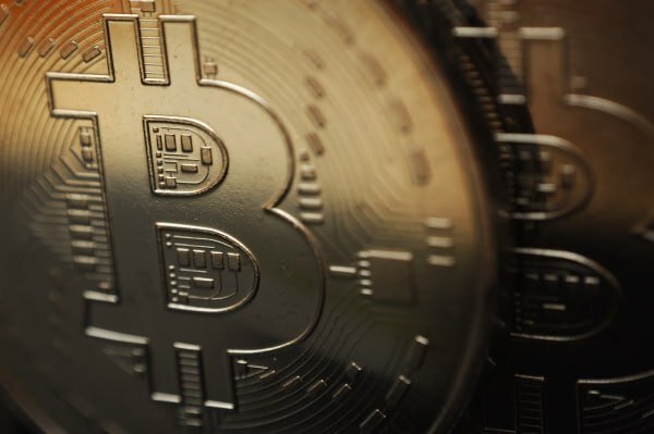 آخرین قیمت ارزهای دیجیتال امروز پنجشنبه ۲۷ آذر ۱۴۰۴ آخرین قیمت ارزهای دیجیتال امروز پنجشنبه ۲۷ آذر ۱۴۰۴